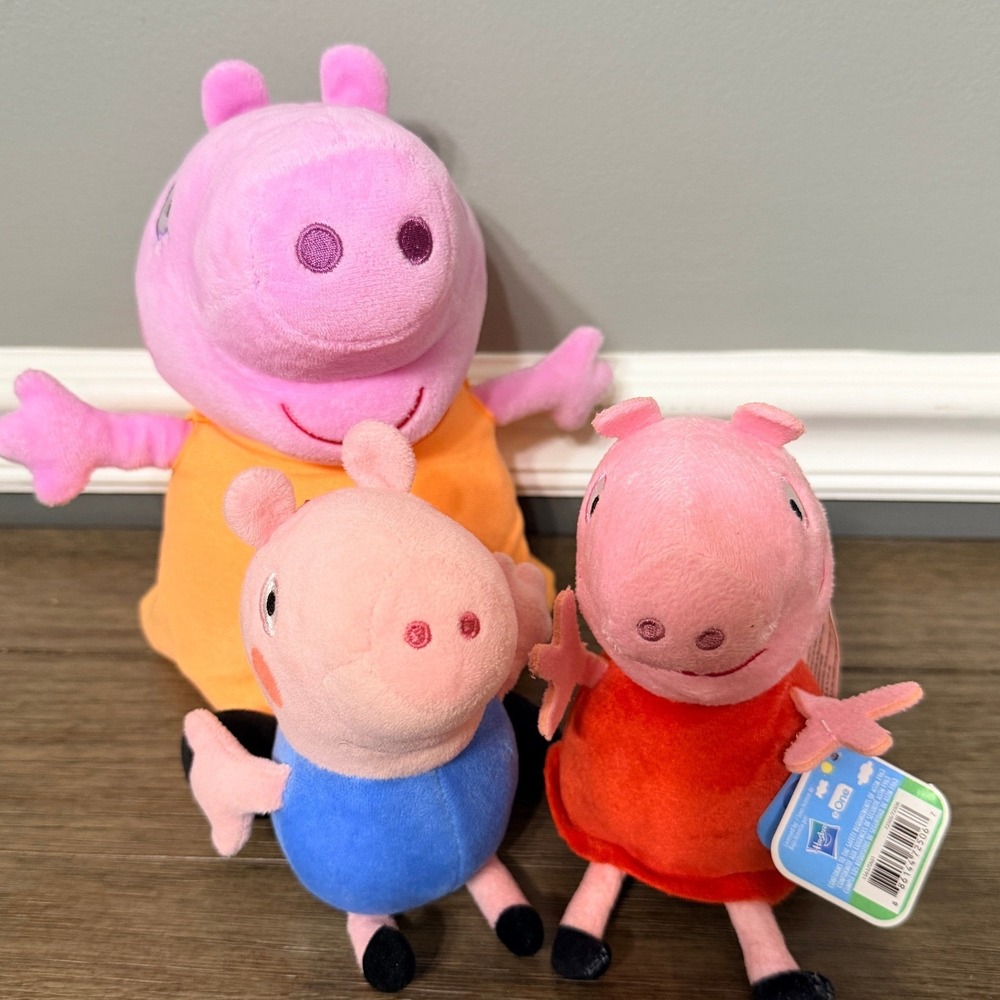 Peppa Pig‎ Mommy, Peppa, & George Plush Set